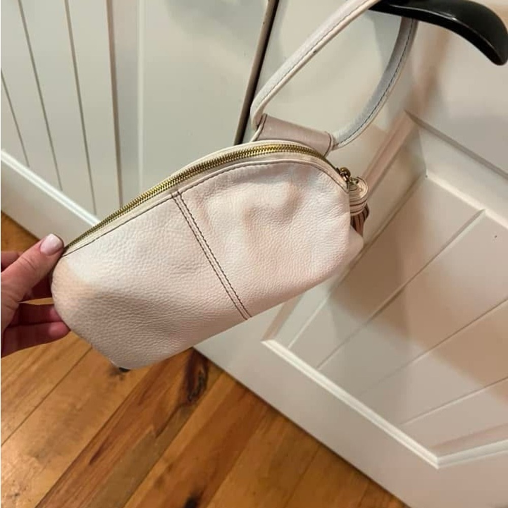 Elegant Cream Leather Women's Bag